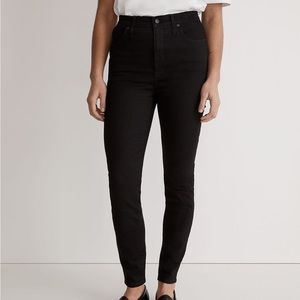 Madewell black jeans. Worn once , excellent condition.